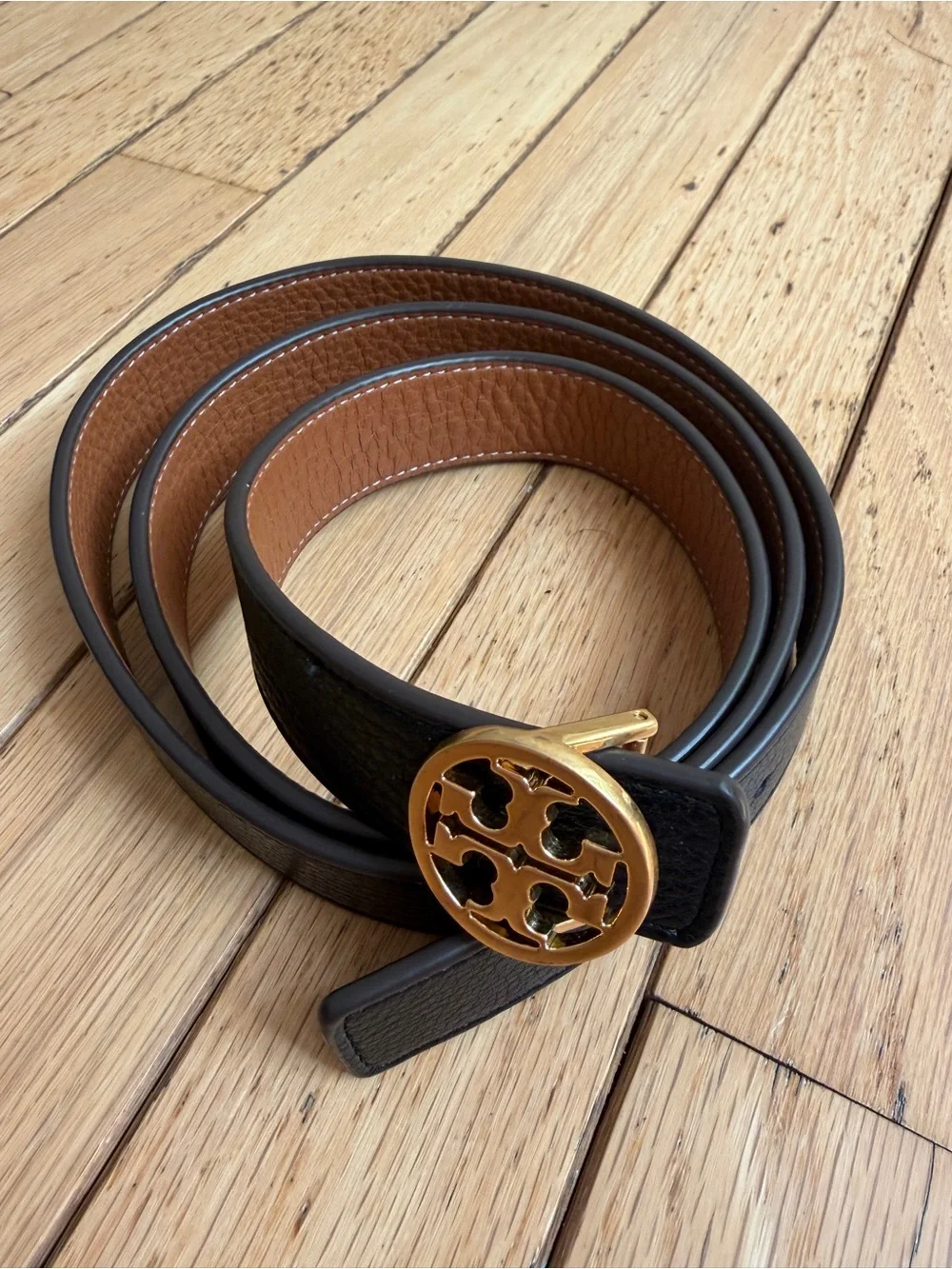 Tory Burch Miller Reversible Belt in Black/Cognac size women’s L